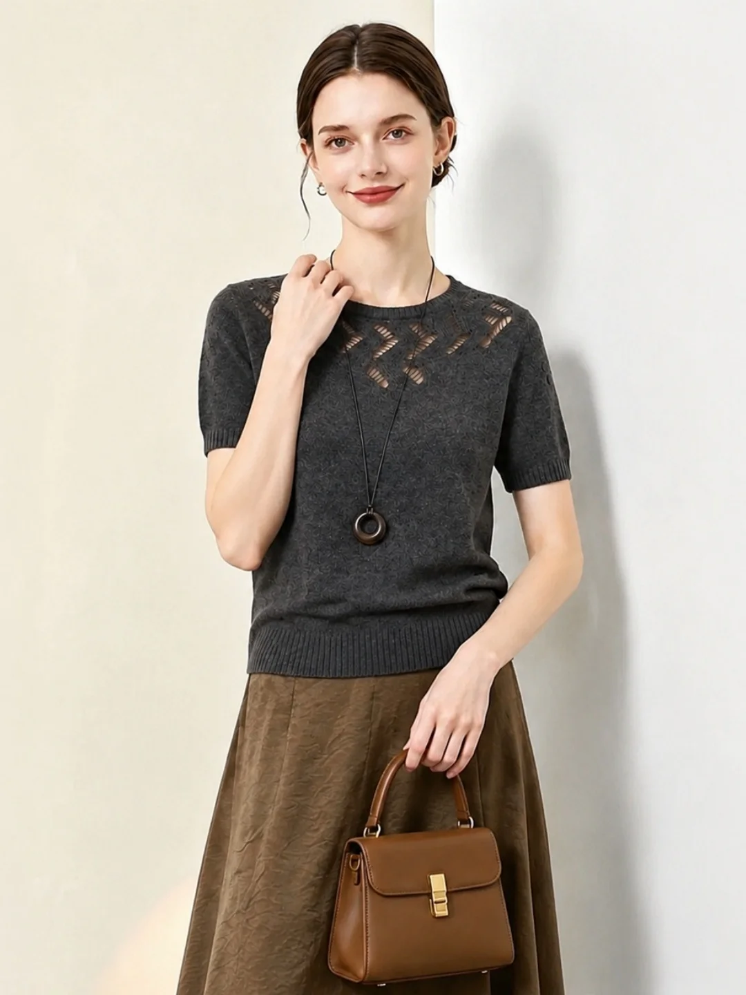 Summer 2026 Ice Silk Knitted Hollow out round Neck Short Sleeve Casual Versatile Women's Top Korean Style Soft Straight Cut