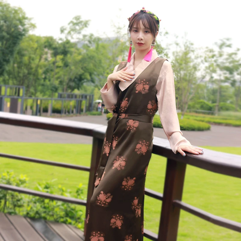 New Tibetan Clothing Women's Summer Two-Piece Ethnic Skirt Color Matching Guozhuo Dress