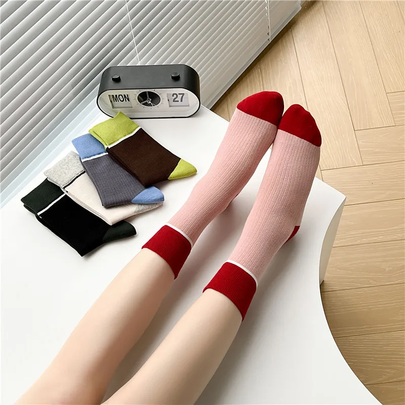 

Woman Stockings Color Matching Cotton Socks Middle Barrel Leisure Stocking Sweet Stocking Breathable Soft Skin Friendly