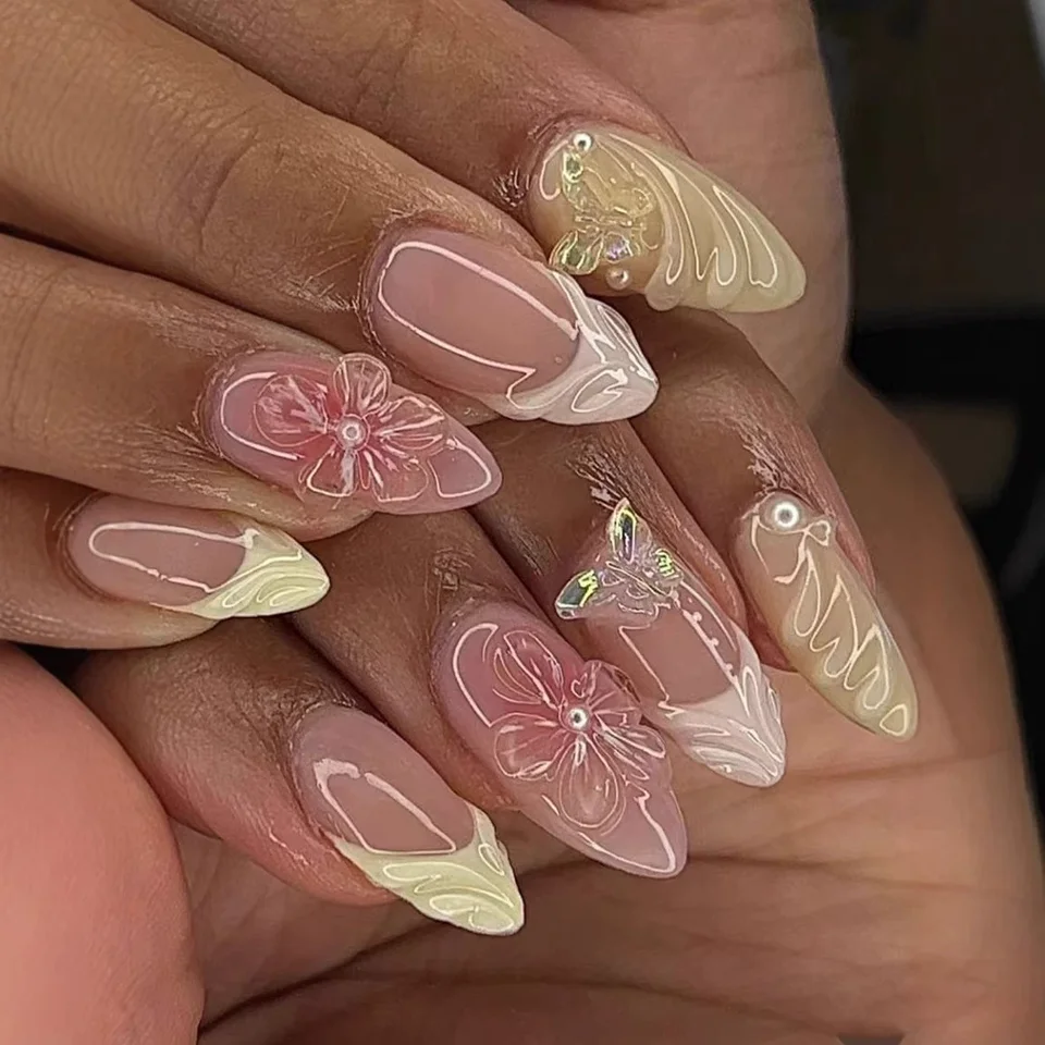 24 piezas set de uñas almendradas dulces y geniales, con flores 3D y mariposas, punta francesa