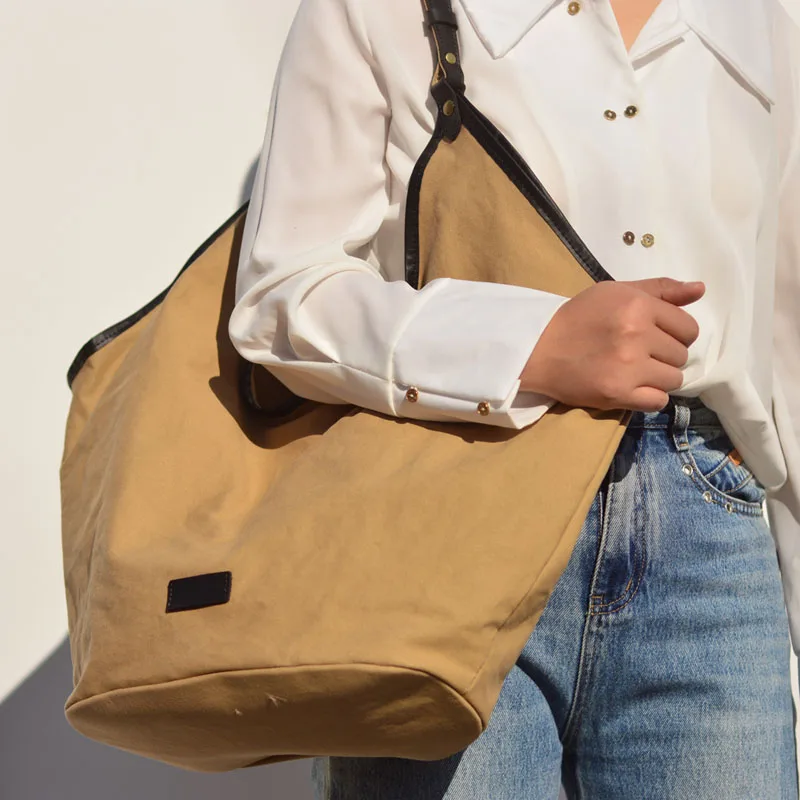 

AETOO Large capacity niche single shoulder handbag literary retro simple commuter leather canvas tote bag female everything