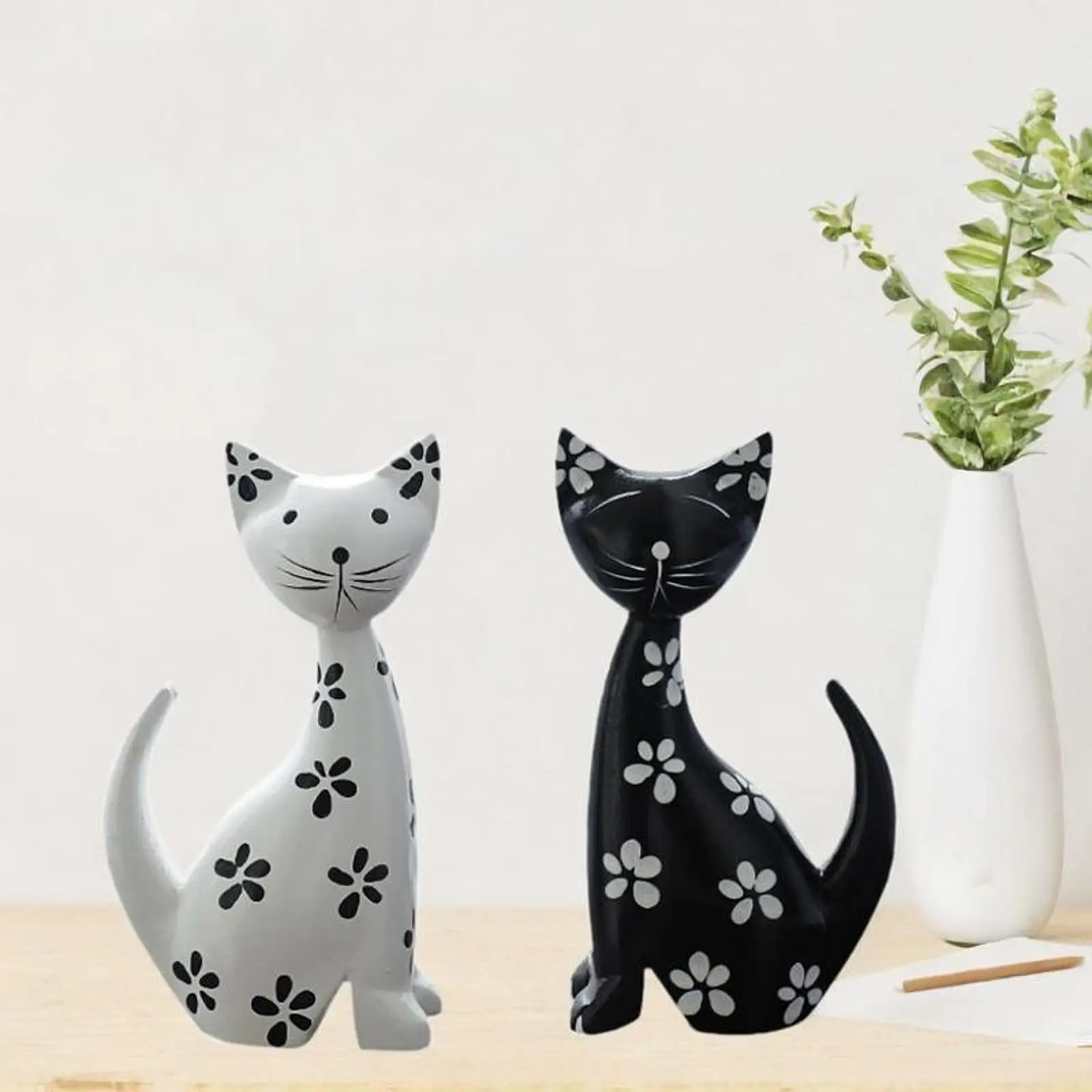 2Pcs Wooden Cat Statue Simple Animal Sculpture Modern Tabletop Ornament for Living Room Office Bookshelf Fireplace Decors