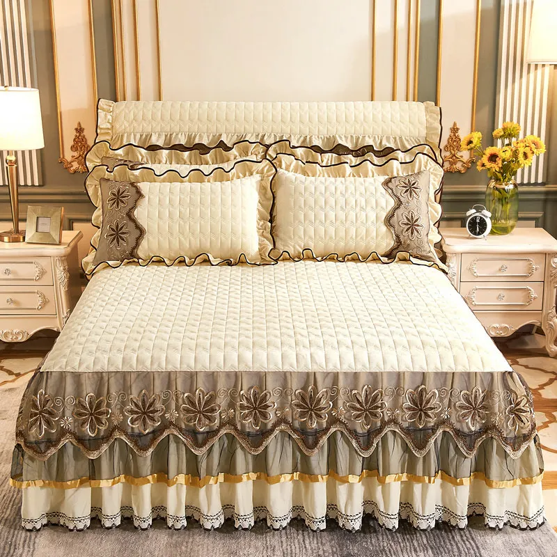 

AI WINSURE-Thick Velvet Bed Skirt with Lace Ruffles, Double Quilted Bedspread, Queen and King Size Bed Sheet, with 2 Pillowcases