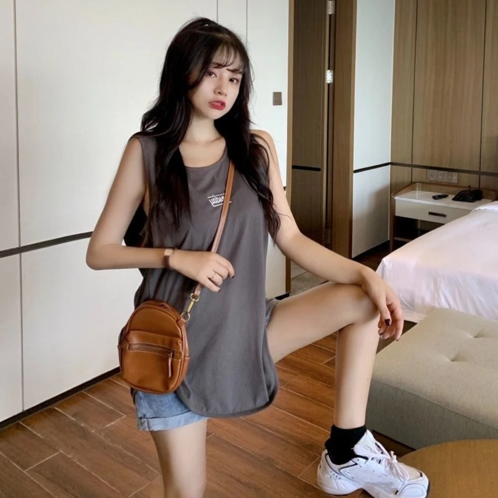 

Fashion Loose Sleeveless T Shirt Large Size Curved Hem Vest Top Women Simple Summer Clothes Casual Tank Top Summer