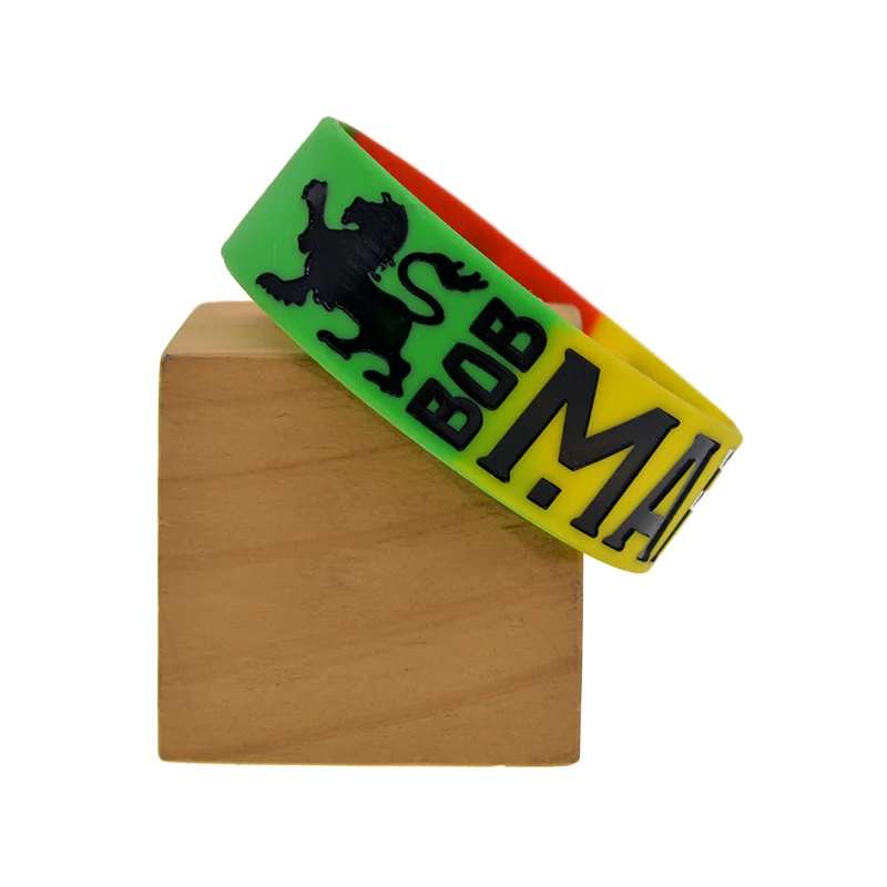 25 Pcs One Inch Wide Bob Marley Silicone Bracelet Red Yellow Green Segmented Color and Whites Fashion Wristband