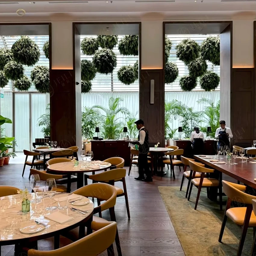 

Green Garden Restaurant Modern Gold Decoration Tables and Leather Chairs Hotel Dining Furniture