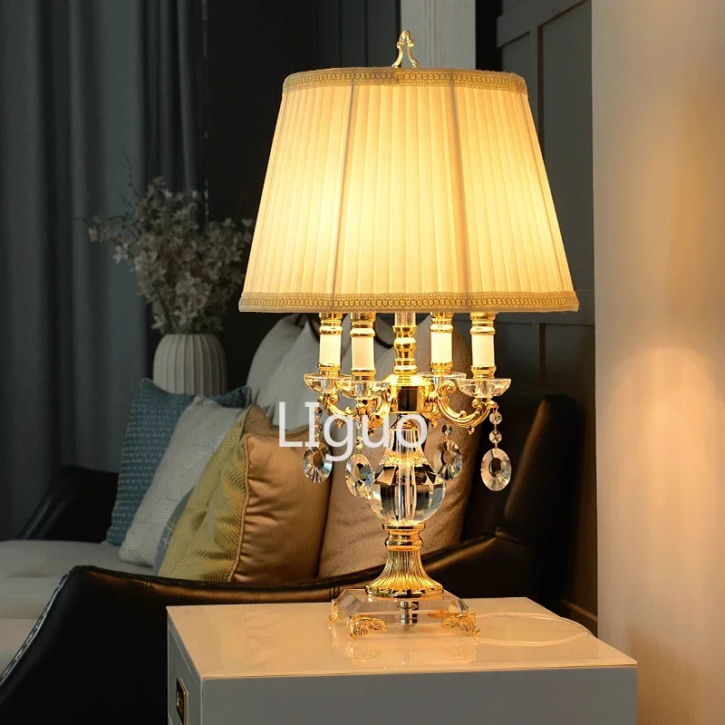 

Modern Luxury Fashion Clear Crystal Table Lamp Bedroom Bedside Desk Lamp D42cm H70cm Classic Modern Decoration LED Table Lamp