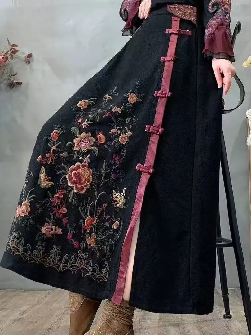 다용도 면 린넨 자수 미디 스커트 넓은 밑단 A라인 실루엣 편안한 착용감 출퇴근용 여름 2025