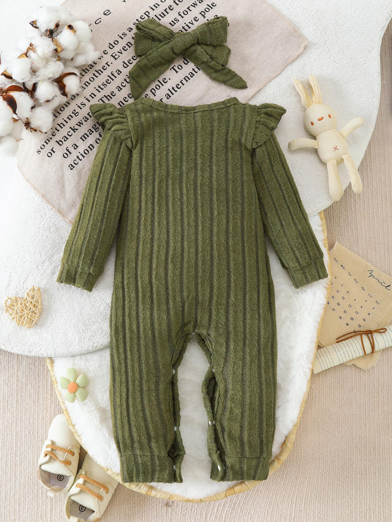 2pcs Spring Autumn Baby Girls Olive Green Ribbed Romper Set, Ruffle Sleeve + Bow Headband, Soft Style, Daily/Photoshoot Wear,
