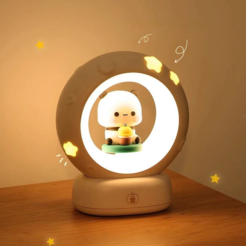 

Ночник Panda Yier And Bubu, мультяшный аниме-светильник для спальни, прикроватная лампа, светильник с сенсорным управлением, декор для комнаты, подарки на день рождения для детей/девочек