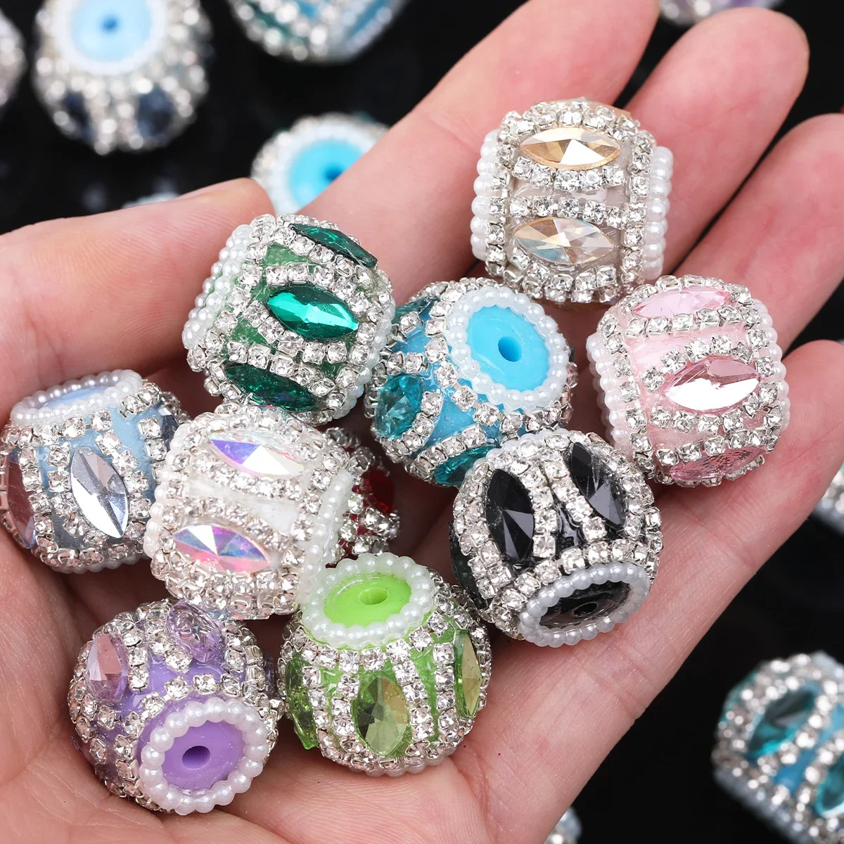 4/8pcs Random Color 22mm Vertical Rhinestone Barrel Acrylic Loose Beads DIY Decor Pen Bracelet Craft Supplies