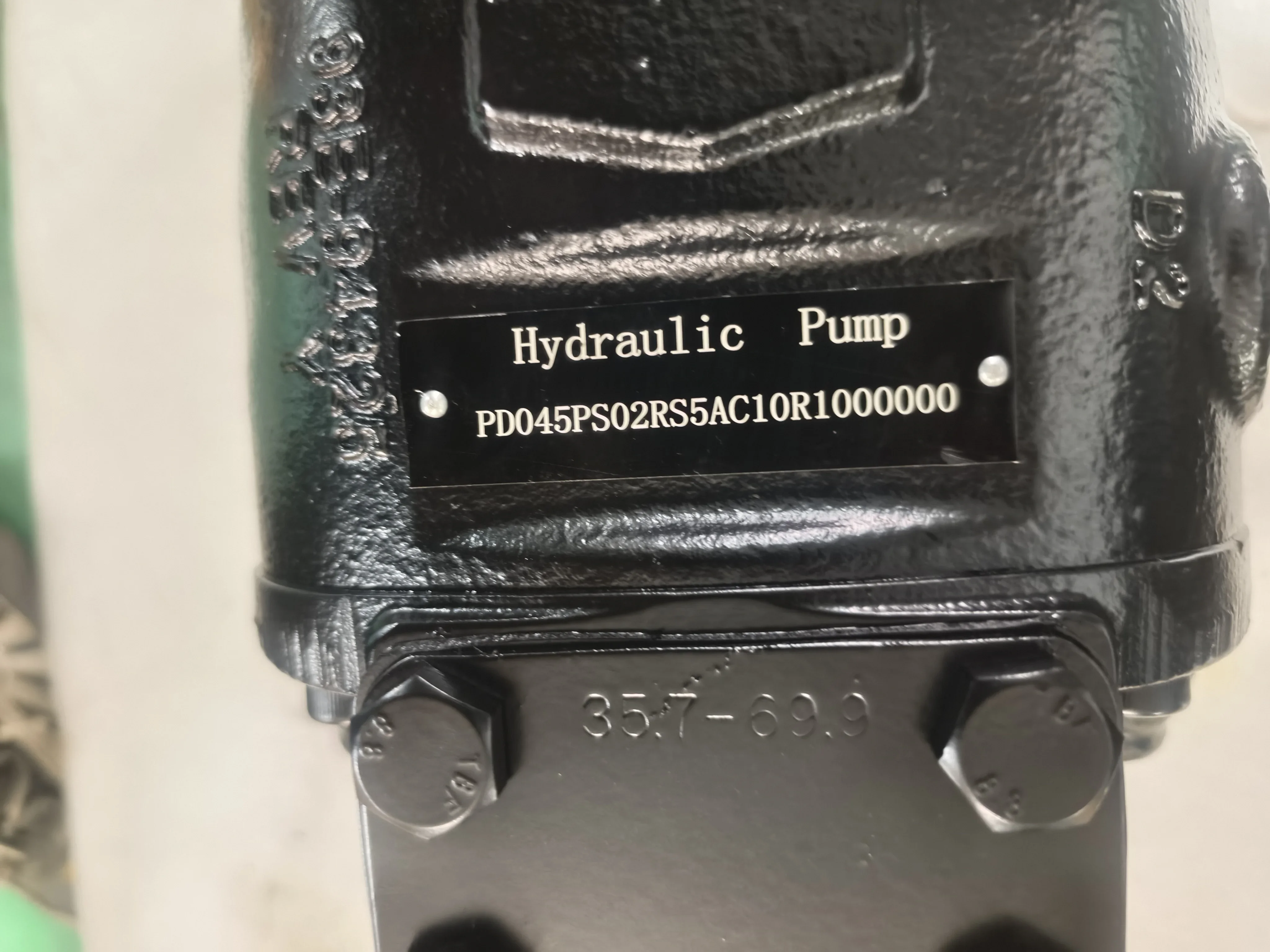 Oil Pump PD045 PD060 PD075 PD100 P1 PD Series PD045PSO2RS5AC10R1000000 Axial Variable Hydraulic Piston Pump