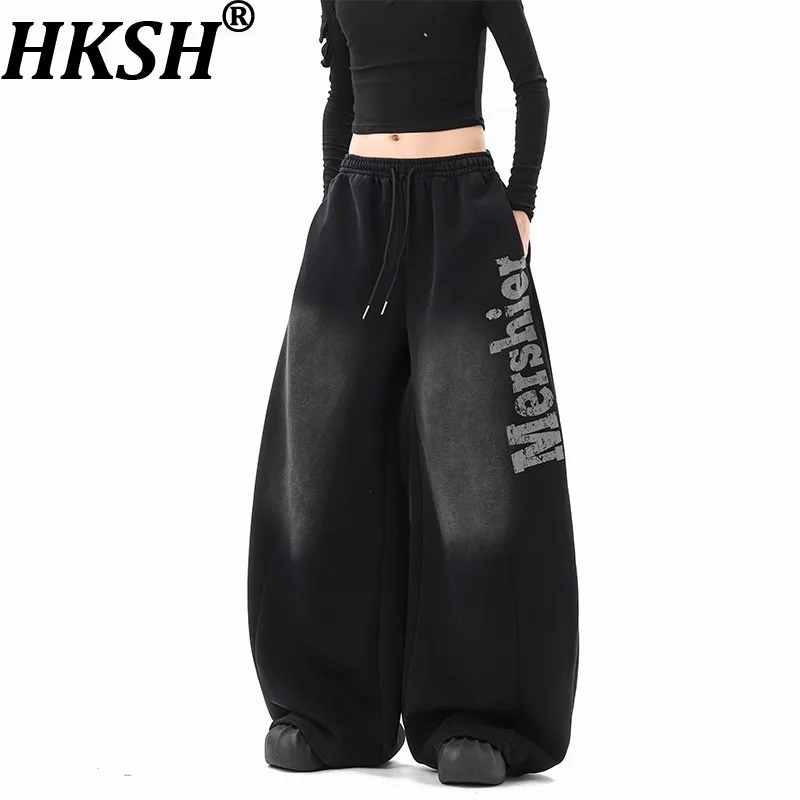 

Спортивные брюки HKSH High Street в стиле хип-хоп с эффектом потертости и надписями, унисекс, весна-осень, новый тренд, американские свободные широкие брюки, повседневные HK21283