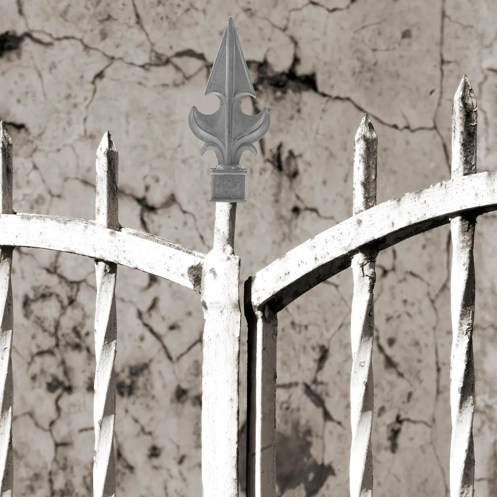 

4 шт. декоративных наконечников для забора из литого алюминия, металлические навершия для столбов, сменные накладки для садовых ограждений и перил