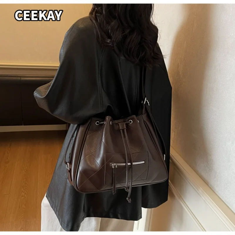 CEEKAY Women's Bucket Bag Black Quilted PU Leather Drawstring Shoulder Handbag Front Zipper Pocket Daily Commute Casual