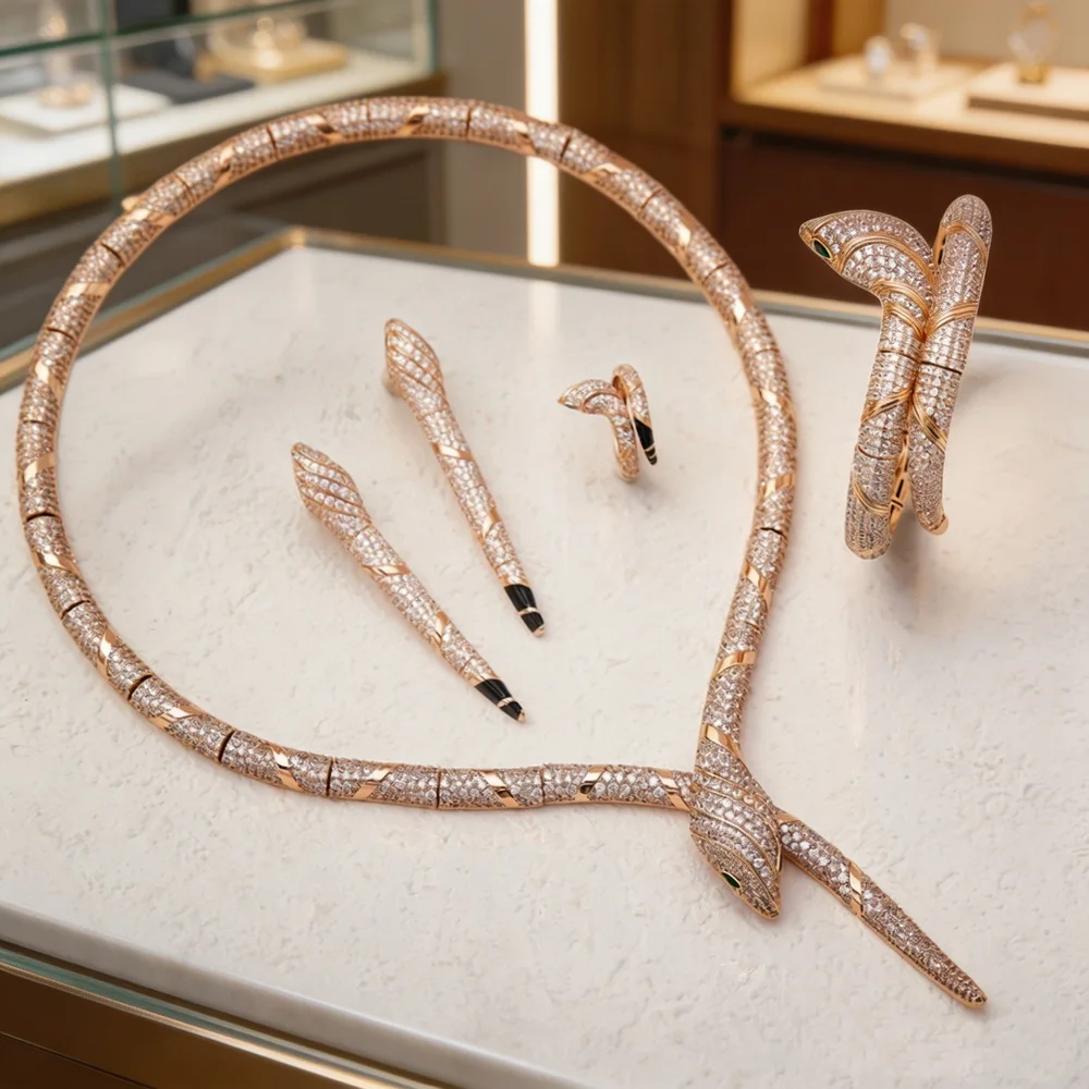 Vintage Fashion Party Jewelry Sets Inlay Full Zircon Plated Champagne Gold Color Snake Snakelike Necklace Bracelet Earrings Ring