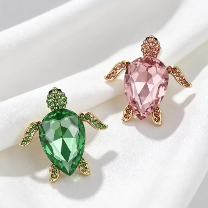 Crystal Sea Turtle Brooch Vivid Reptile Animal Shape Alloy Pin Sparkly Stone Inlay Suit Scarf Decor Fashion Women Jewelry