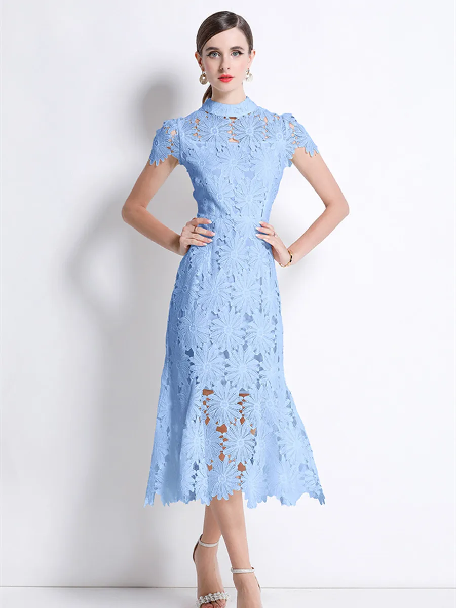Figurbetonte Sommerkleider für Damen mit durchbrochenem Spitzenmuster, elegantem O-Ausschnitt, kurzen Ärmeln, Blumenstickerei und hoher Taille im Meerjungfrauen-Stil.