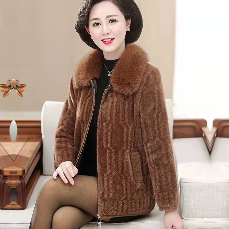 Autumn Winter Short Thick Mother's Coat Plaid Fur Collar Jacket