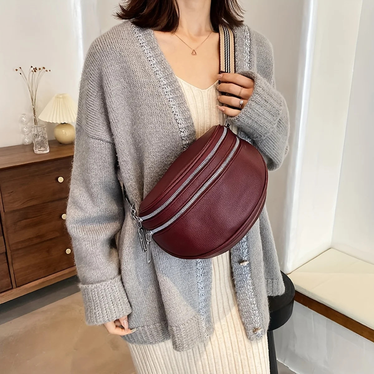 Fashion women\'s bag new broad shoulder bag fashion women\'s bag casual all-around shoulder bag cross-border wholesale