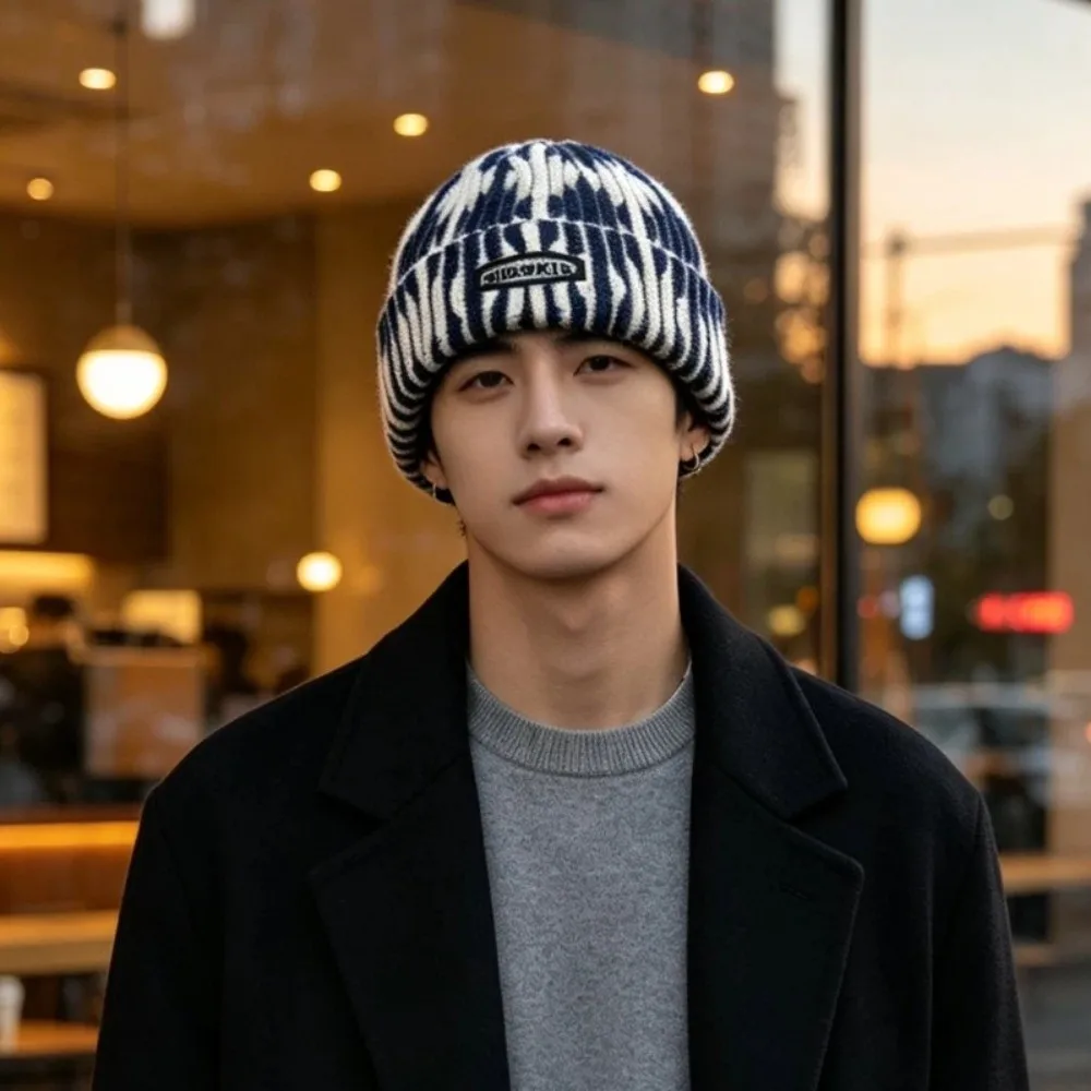 New Two Tone Knit Beanie Tie Dye Style Knitted Pullover Beanie Hip Hop Style Winter Beanie Outdoor Wear