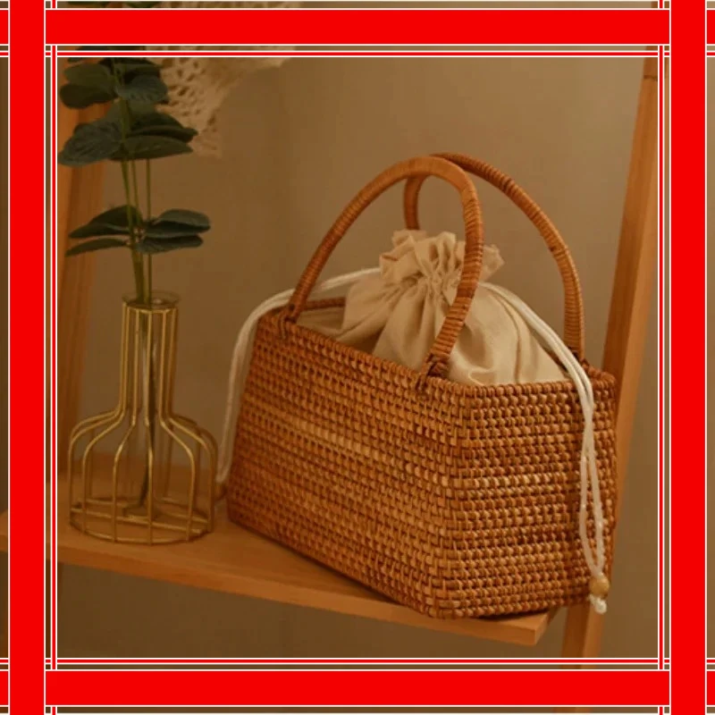 

Vietnam Pure Handmade Rattan Basket Outing Picnic Basket Hand-woven Storage Basket White Rattan Storage Bag with White Lining