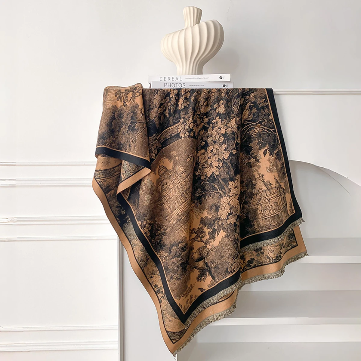 Eleganter Damen-Kaschmirschal im Retro-Stil mit doppelseitigem Landschaftsdruck, Winter-warmer Pashmina-Schal, Foulard-Poncho – Detail 14