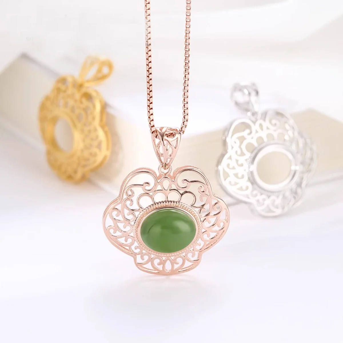 

S925 Sterling Silver Pendant Empty Holder Inlaid with Oval Amber Honey Wax Jade Stone DIY Necklace Jewelry Making Accessories