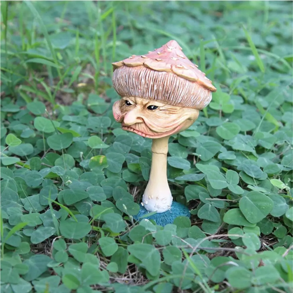 New Cartoon Grandma Human Face Mushroom Sculpture Resin Lawn Decoration Garden Statue Crafts Lifelike Figure Ornaments