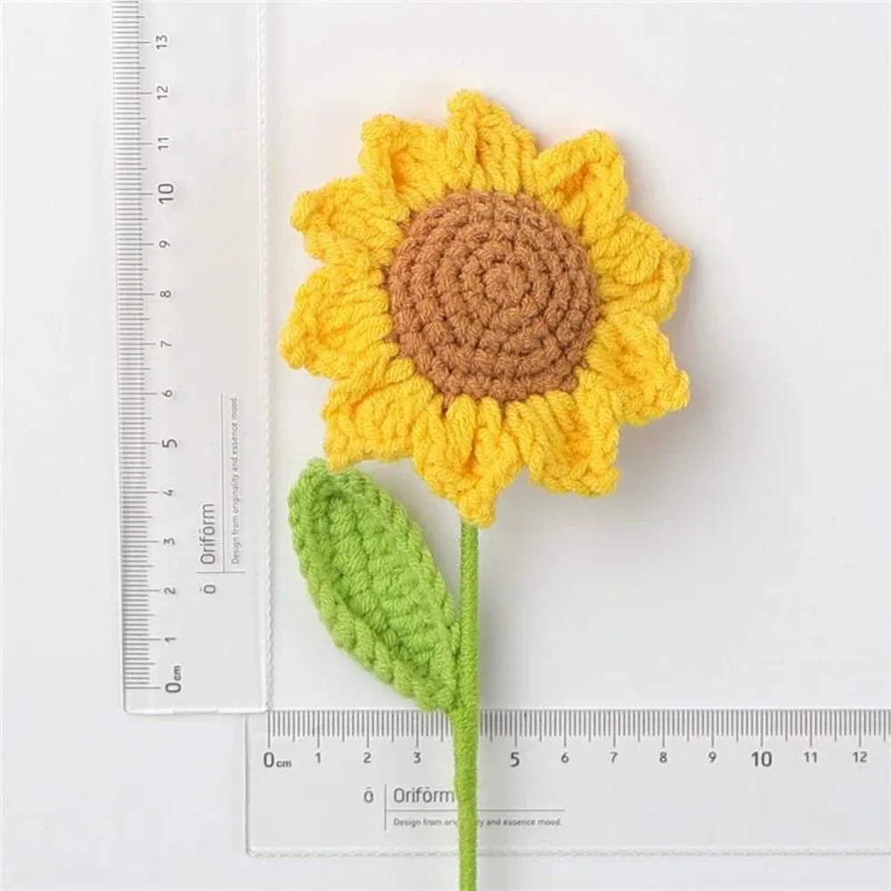 Handmade crochet sunflower, soft yarn & green stem, never wilts. Perfect for home decor, bouquets, wedding & gifts.