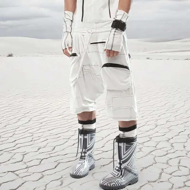 HKSH Spring New Men Tide Punk Waste Land Deconstructes Asymmetric 3D Ins Shorts Zipper Pockets Safari Style Cotton Capris HK4200