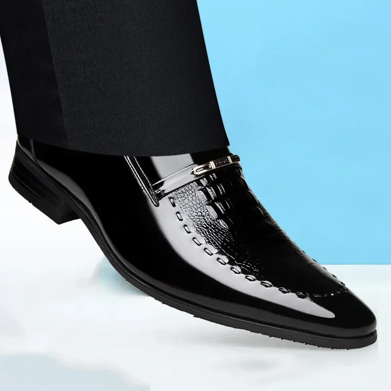 Nowe 2024 męskie skórzane buty biznesowe klasyczne buty biurowe dla mężczyzn wzór krokodyla męskie buty wizytowe oddychająca marka Casual — zdjęcie 5