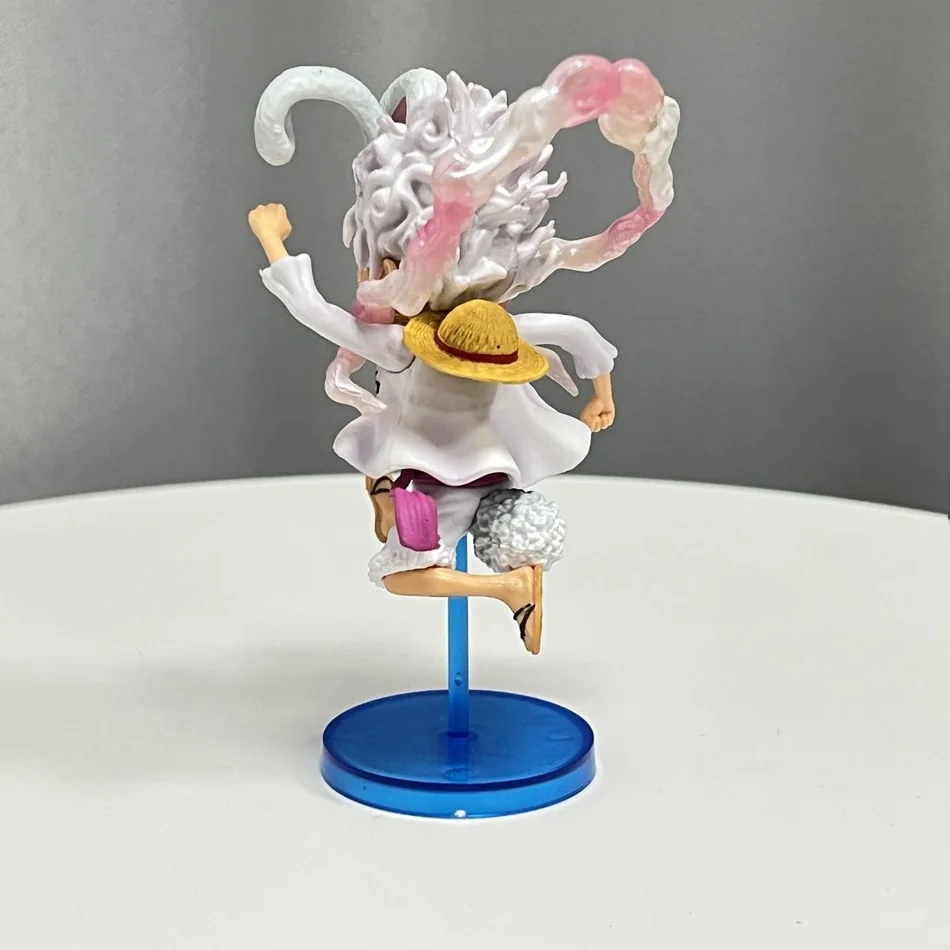 Figurine de course Nika Luffy  - Running Gear In Japan avis et prix