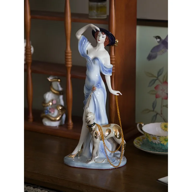 

Керамические украшения в стиле ретро с изображением женщин, ведущих собак, высококачественные изделия ручной работы, средневековый фарфор в европейском стиле.