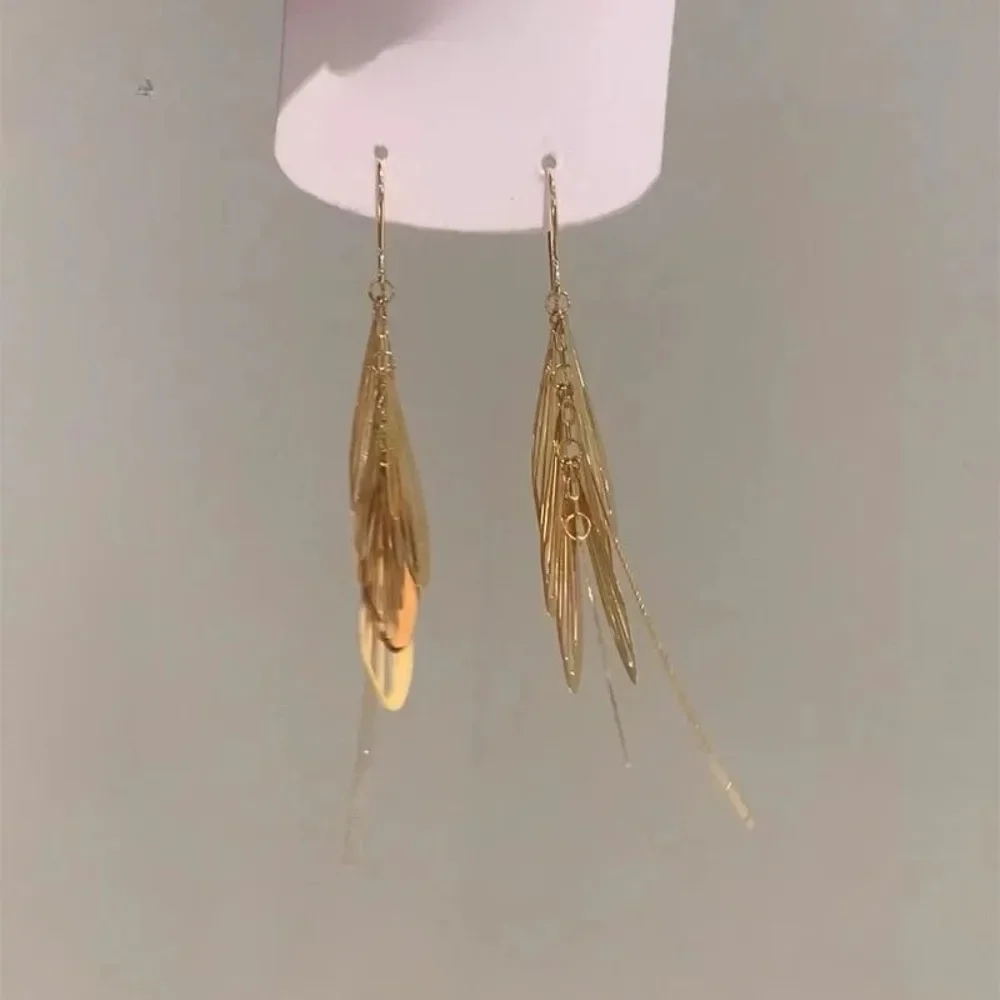 خمر الذهب اللون نمط الفولاذ المقاوم للصدأ سلسلة طويلة ريشة استرخى أقراط للنساء الإناث طويلة الشرابة أقراط مجوهرات