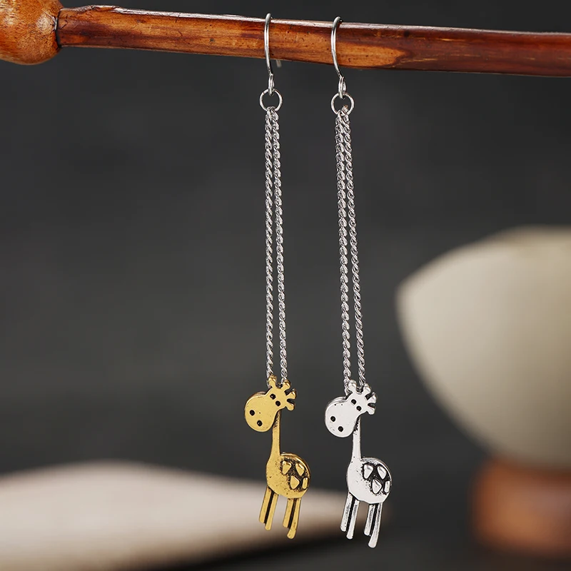 Lovely Cartoon Two Tone Design Giraffe Long Drop Earrings for Women Fashion Chic Design Festival Banquet Handmade Unique Jewelry