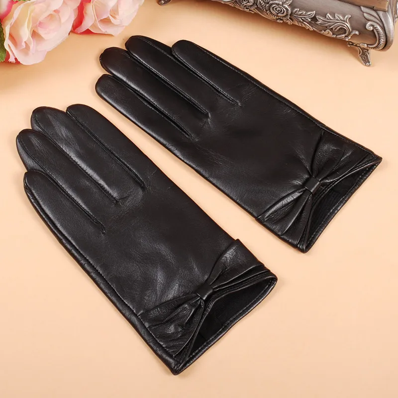 GOURS Winter Real Leather Gloves Women Black Genuine Goatskin Gloves Fashion Bow-knot Soft Fleece Lined Warm Mittens New GSL002