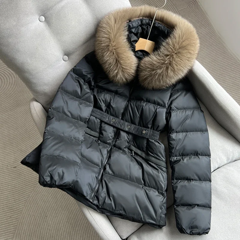 

2024 Winter Women Ultra Light Puffer Jacket Luxury Real Fox Fur Hooded 90% White Duck Down Coat Female Warm Slim Parkas B367