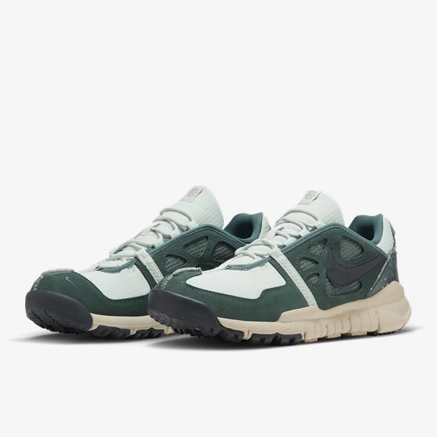 

Официальная мужская повседневная обувь Nike Free Terra Vista NN DM0861-300