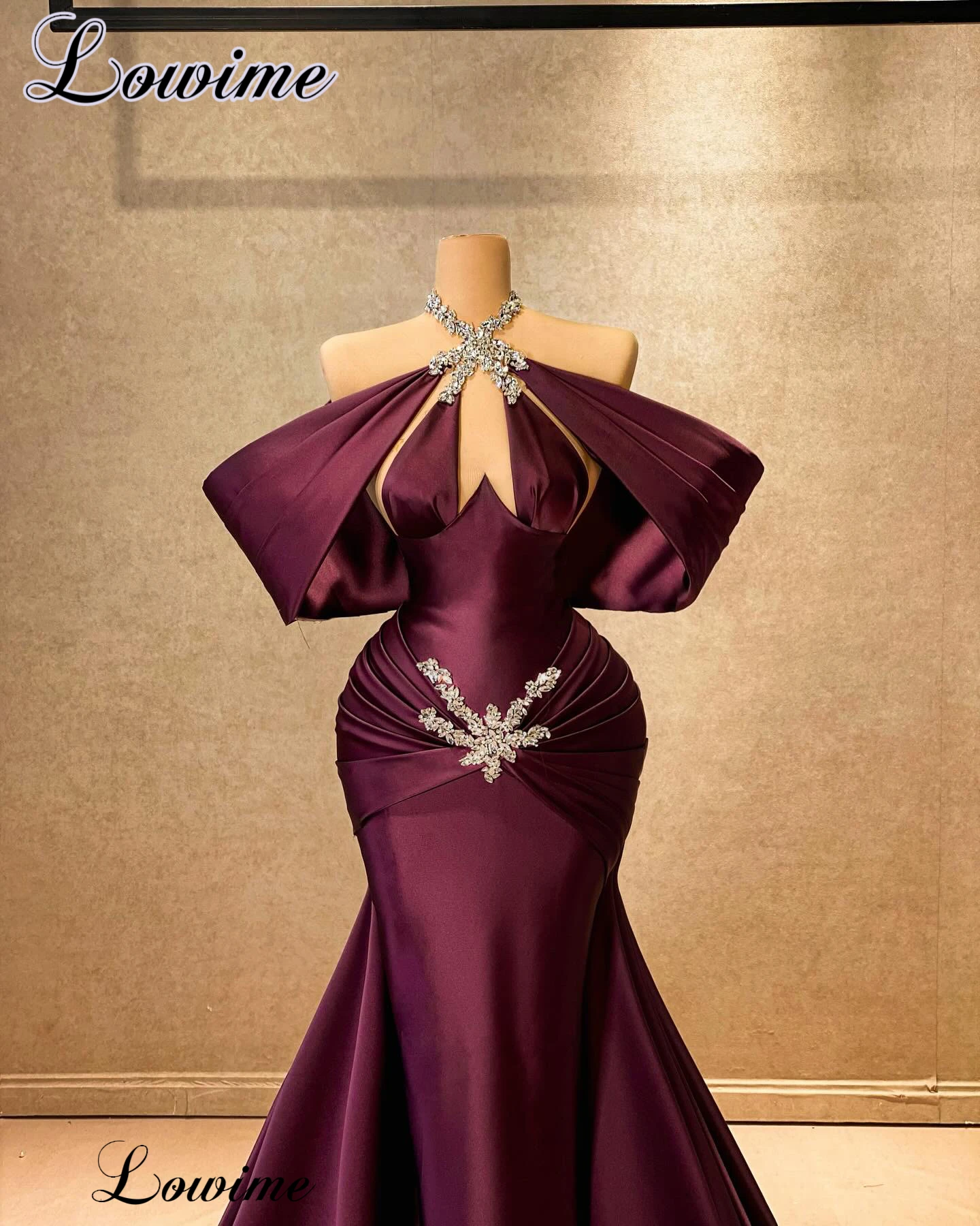 Modern Burgundy Celebrity Dresses Mermaid Sleeveless Red Carpet Runway Dresses City Walk Dresses Vestidos De Gala Evening Gowns