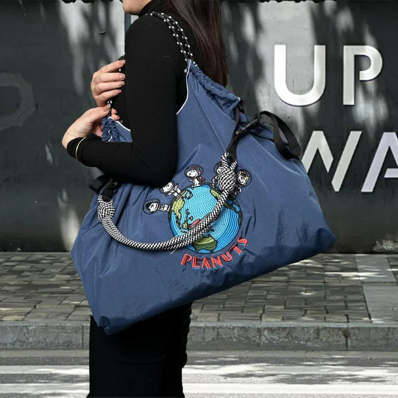 Snoopy Environmentally Friendly Bag Oxford Handbag Large Capacity Storage Bag Cartoon Snoopy Durable Embroidery Pattern Bag