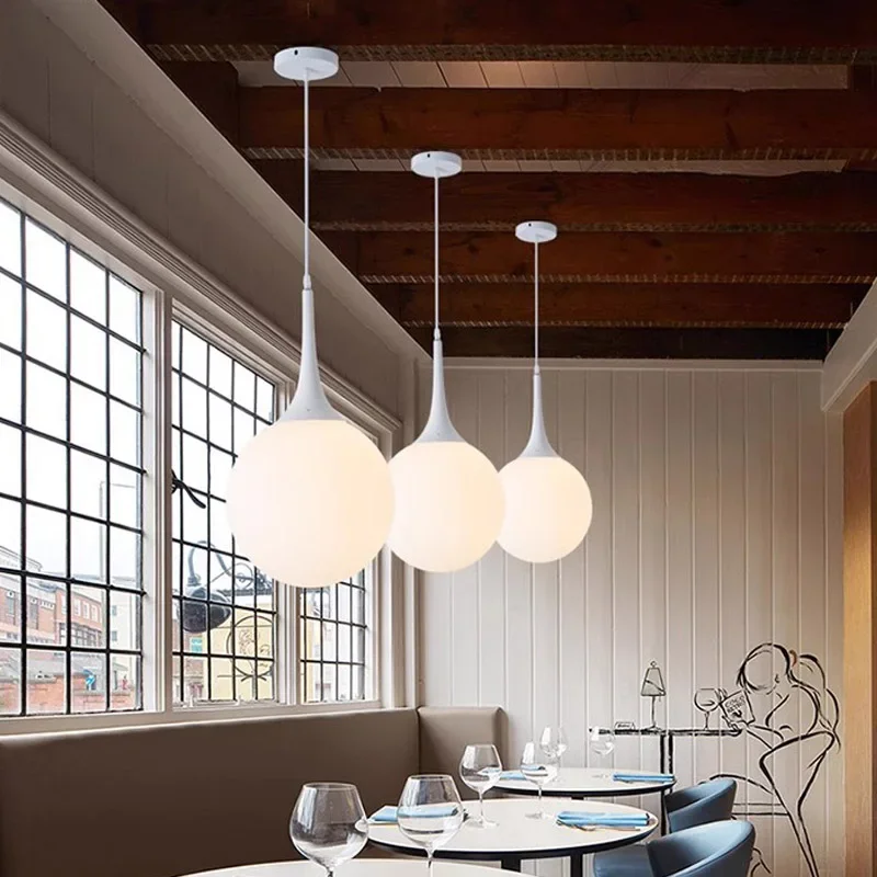 Nordic White Glass Ball Pendant Lights, LED Loft Hanging Pendant Lamp, Iluminação da sala de estar, Home Black Horn Fixtures