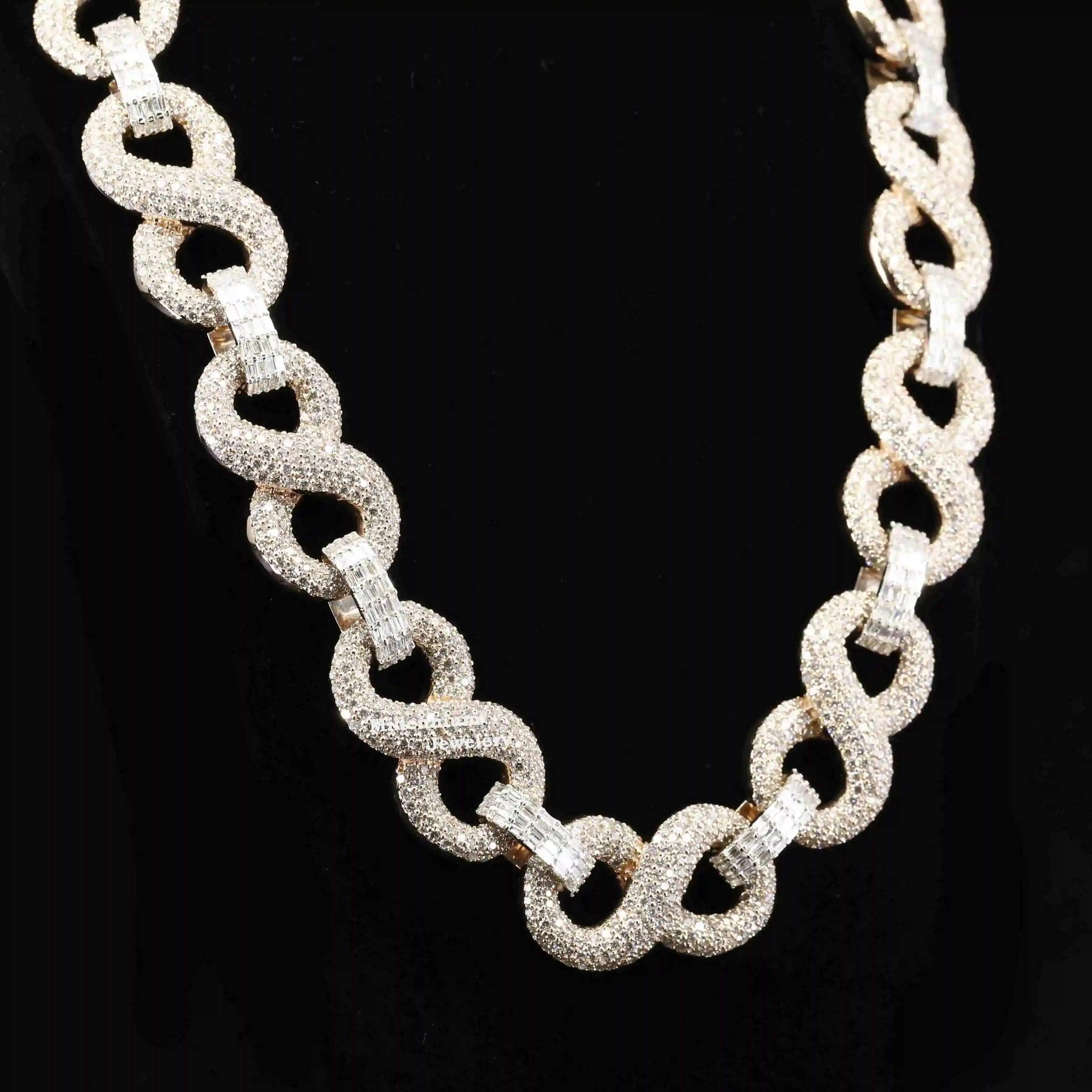 Deal 61.18 Carat Moissanite Hip Hop Cuban Chain 18