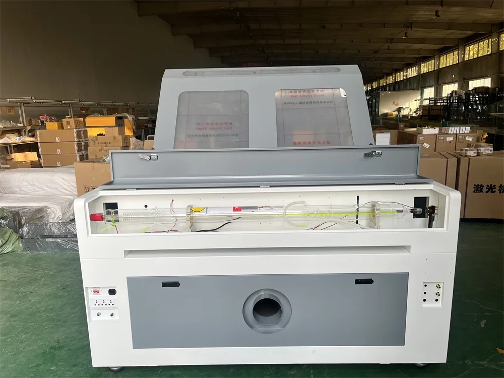 cutter  CNC Fiber  Cutting Machine Sheet Metal good quality high efficiency