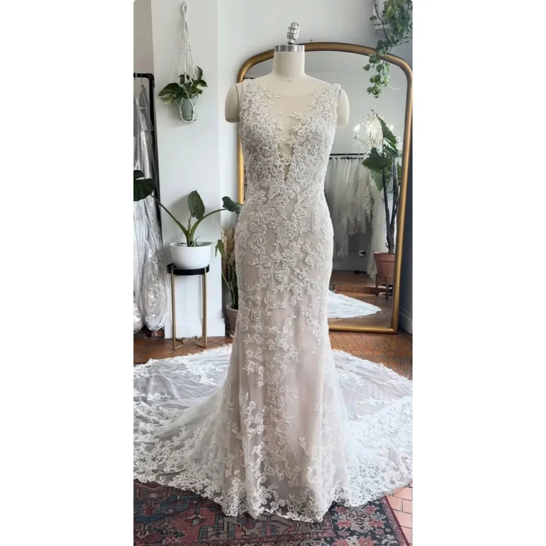 Customized 2026 New Elegant Mermaid Wedding Dress Round Neck Sleeveless Lace Applique Pearl Sequin Decoration Vestido De Noiva