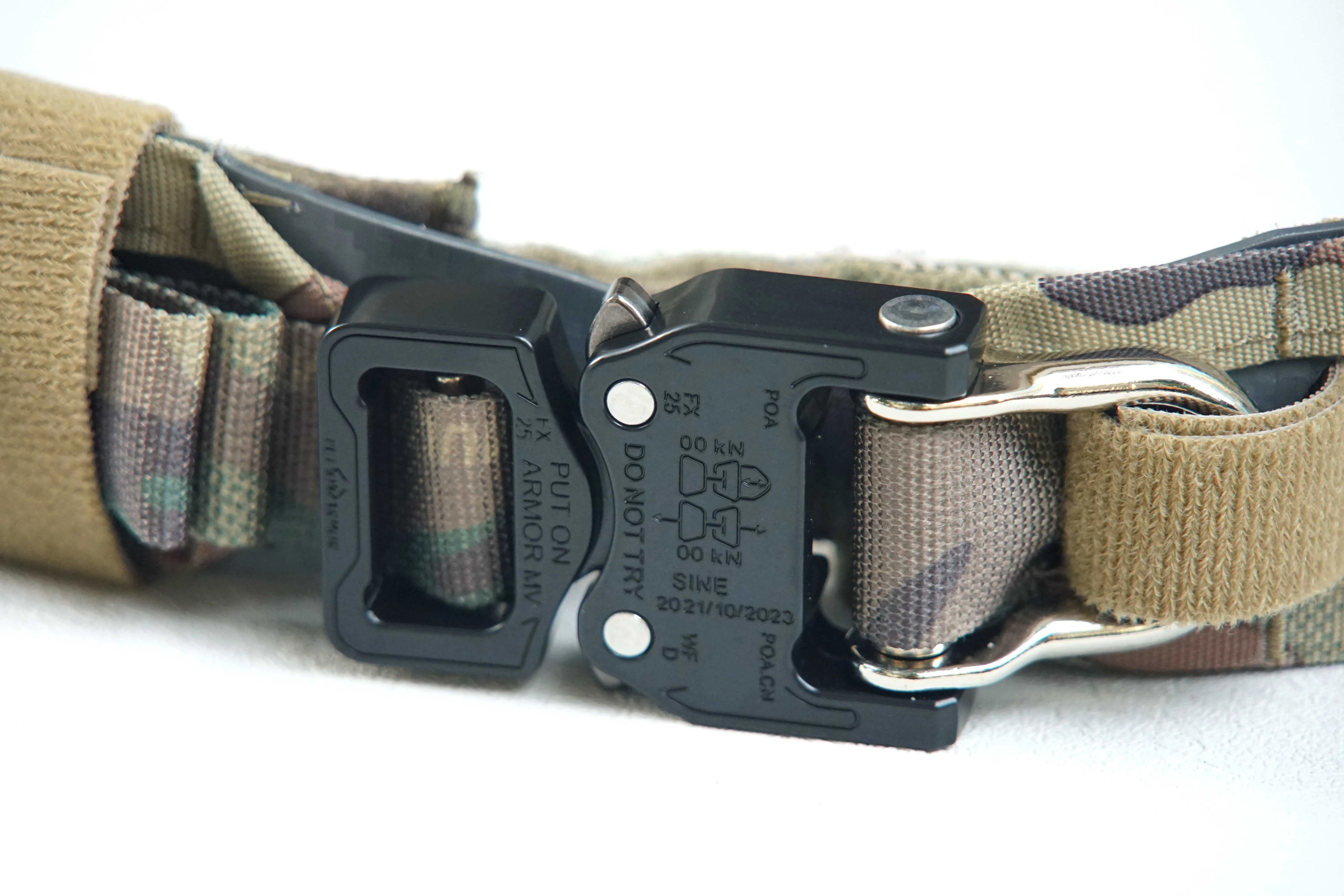 Tactical Ferro Concept Style Belt Bison Shape Waist Seal Quick Release Double Buckle Inside and Outside Waistband