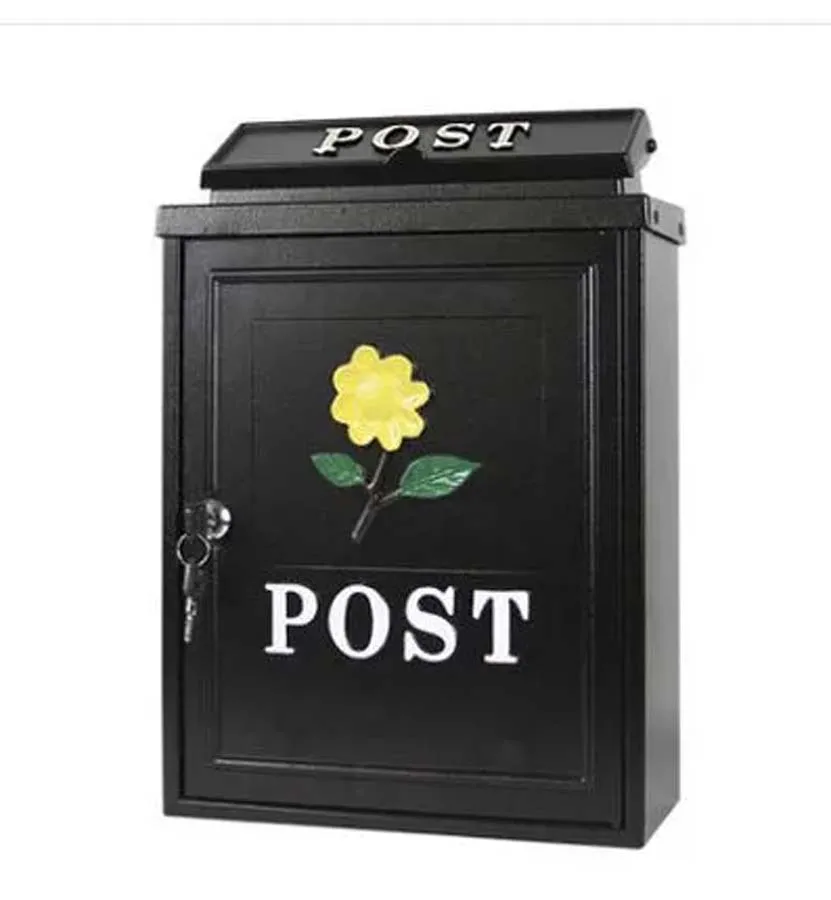 

Creative Letter Mail Postbox Loyal Retro Mailbox Rainproof Handcraft Large Box Rural Villa Outdoor Decor With Lock