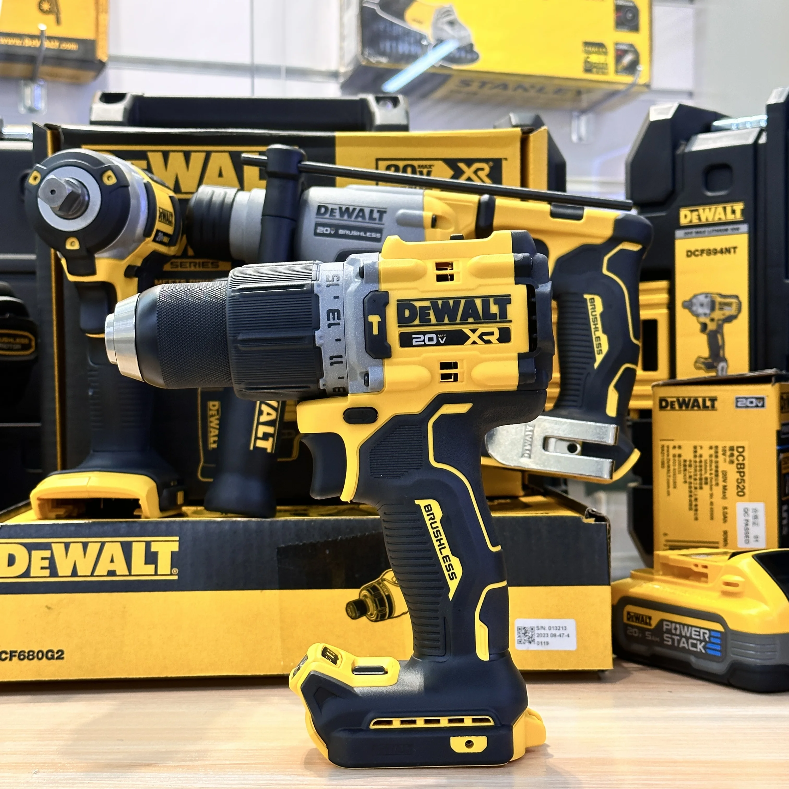 Dewalt DCD805 Brushless Impact Drill 20V Cordless Electric Stepless Speed Regulation Impact Drill 1/2 in Rechargeable Power Tool