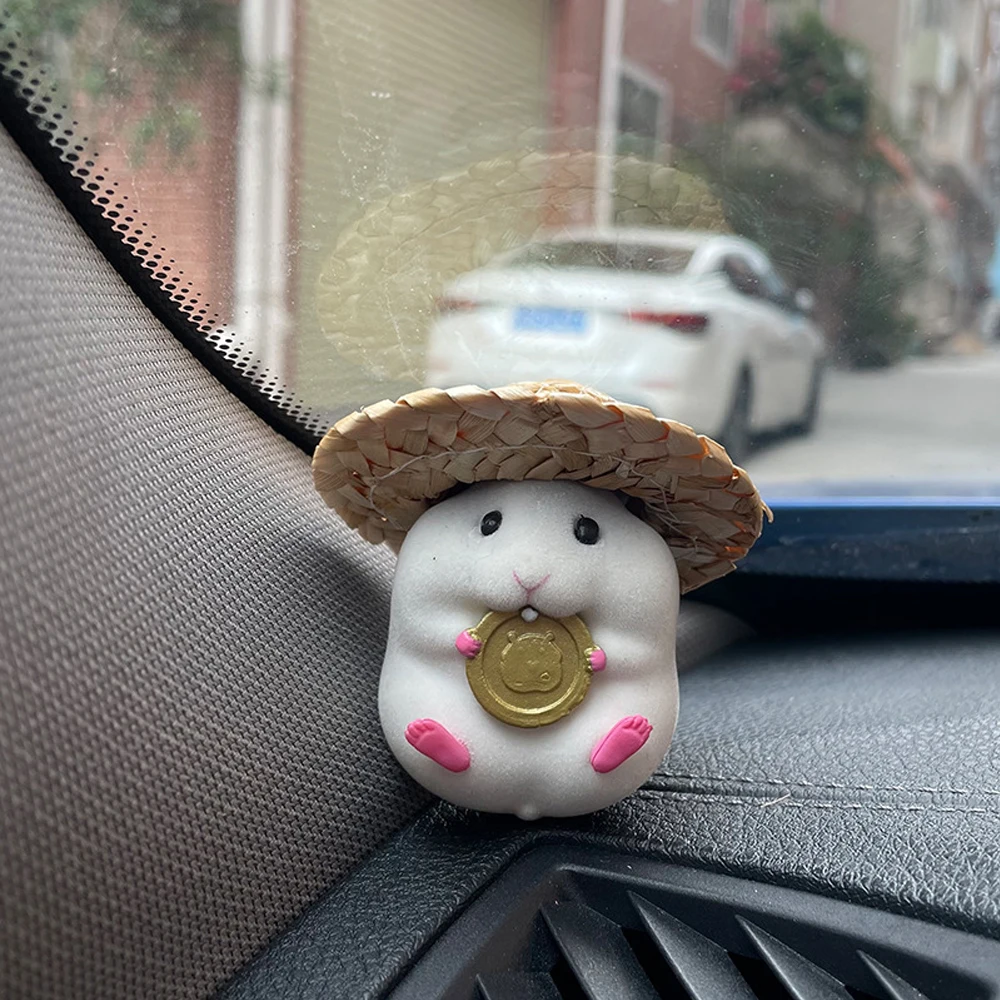 Cute Straw Hat Hamster Car Ornaments Mini Kawaii Car Decoration Accessories Vehicle Supplies Novelty Funny Gifts