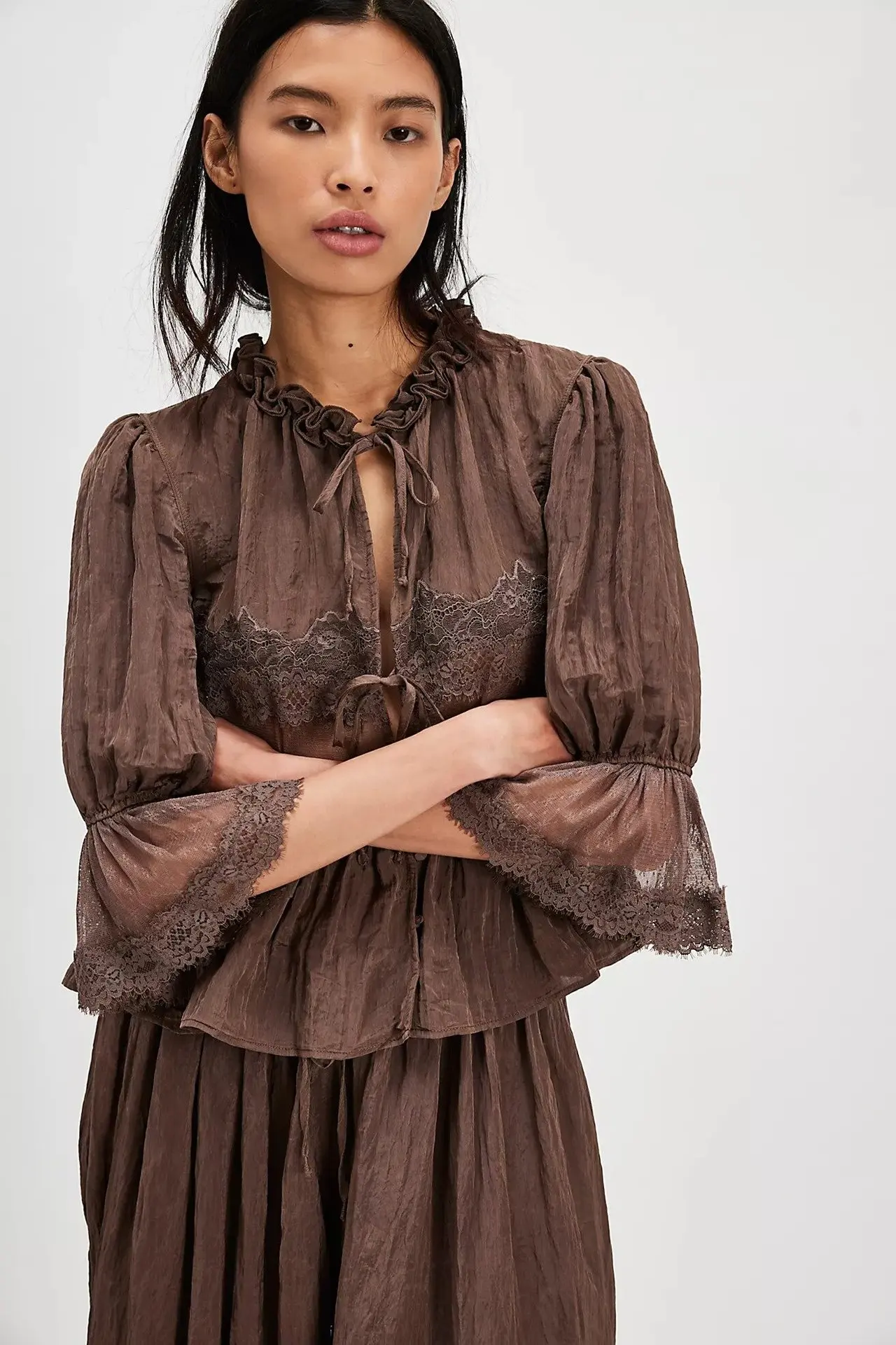 

Loose Summer Lace Patchwork Shirt Solid Color Elegant Transparent Lace Ruffle Street Style Lantern Sleeve Cardigan Lace-up Top